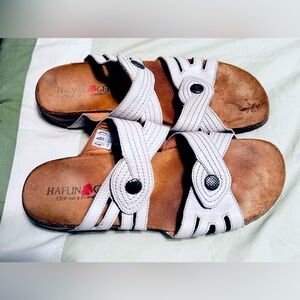 💟Haflinger Women's White Sandals Size 41 ~ Great German Shoe Sibling to Birks‼️